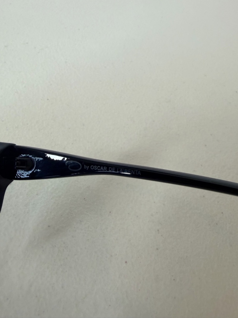 Oscar De La Renta Black Sunglasses New 90s Inspired luxury - Picture 3 of 6